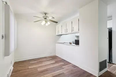 9169 N 70th St #5, Milwaukee, WI 53223 - Photo 5