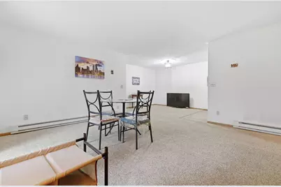3936  81st St #3D, Kenosha, WI 53142 - Photo 5