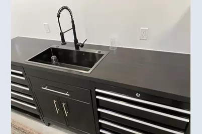 9207  Middle Rd, Manitowoc Rapids, WI 54220 - Photo 11