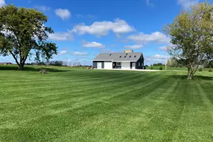 9207 Middle Rd, Manitowoc Rapids, WI 54220 - Photo 1