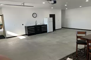 9207 Middle Rd, Manitowoc Rapids, WI 54220 - Photo 9