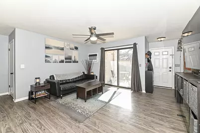 4008  81st St #4C, Kenosha, WI 53142 - Photo 7