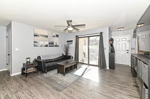 4008 81st St, Kenosha, WI 53142 - Photo 7