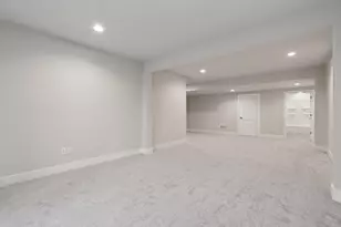 405 Falcon Ridge Dr, Burlington, WI 53105 - Photo 23