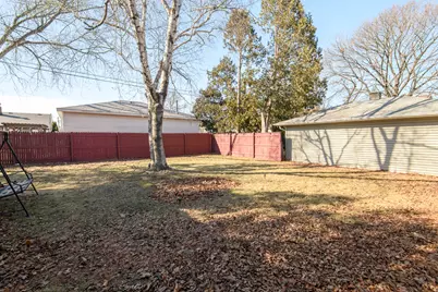 5224  38th Ave, Kenosha, WI 53144 - Photo 3