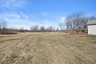 5222 Springbrook Rd, Pleasant Prairie, WI 53158 - Photo 29