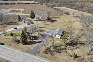 5222 Springbrook Rd, Pleasant Prairie, WI 53158 - Photo 33