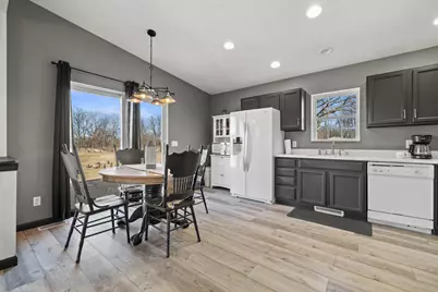 5222  Springbrook Rd, Pleasant Prairie, WI 53158 - Photo 11