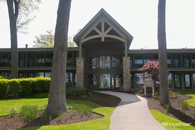 269  Fontana Blvd #2555, Fontana, WI 53125 - Photo 9