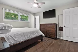 32 S Walworth Ave, Williams Bay, WI 53191 - Photo 17