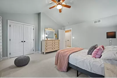 W285N7383  Bark River Rd, Hartland, WI 53029 - Photo 35