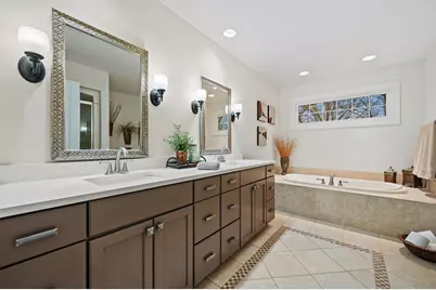 W285N7383  Bark River Rd, Hartland, WI 53029 - Photo 31