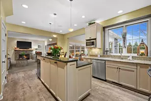 W285N7383 Bark River Rd, Hartland, WI 53029 - Photo 15