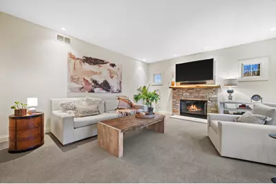 W285N7383  Bark River Rd, Hartland, WI 53029 - Photo 17