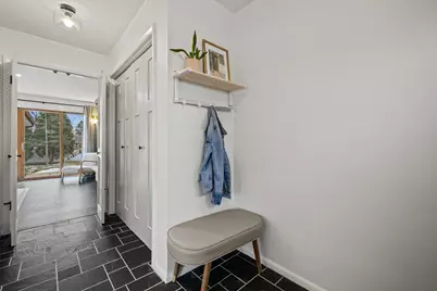 4309  Canterbury Ln, Racine, WI 53403 - Photo 5