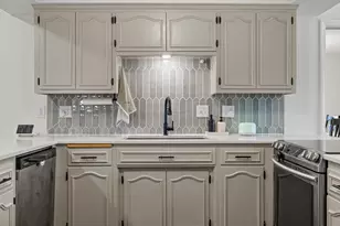 4309 Canterbury Ln, Racine, WI 53403 - Photo 19