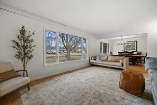 4309 Canterbury Ln, Racine, WI 53403 - Photo 9