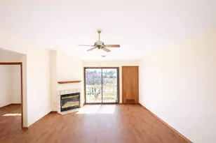 112 E Freistadt Rd, Thiensville, WI 53092 - Photo 3