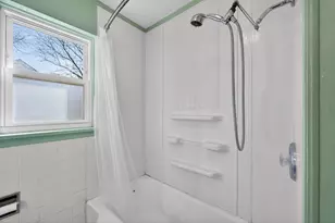 1207 Grant St, Lake Geneva, WI 53147 - Photo 23