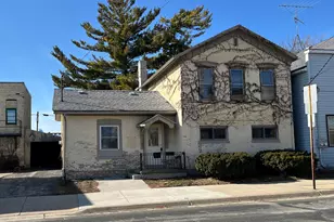 212 N 4th St, Watertown, WI 53094 - Photo 1