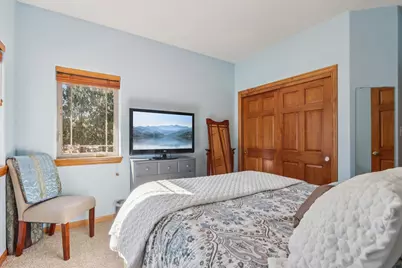 987  Prairieview Cir, Oconomowoc, WI 53066 - Photo 25