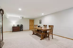 987 Prairieview Cir, Oconomowoc, WI 53066 - Photo 31