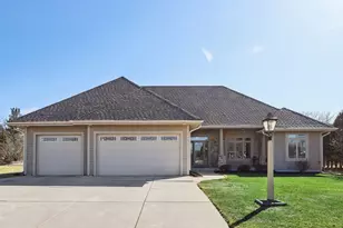 987 Prairieview Cir, Oconomowoc, WI 53066 - Photo 49