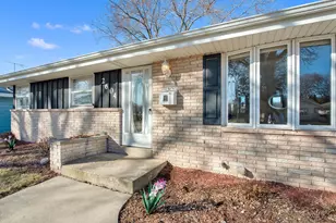 2604 E Birchwood Ave, Cudahy, WI 53110 - Photo 17