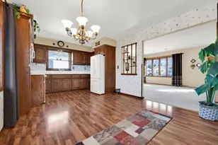 2604 E Birchwood Ave, Cudahy, WI 53110 - Photo 5