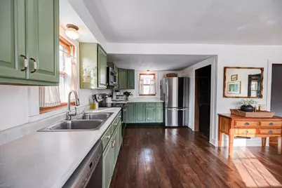 W380N8481  Mill St, Oconomowoc, WI 53066 - Photo 19