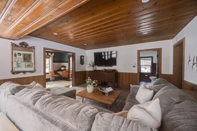 W380N8481  Mill St, Oconomowoc, WI 53066 - Photo 9