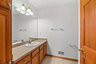 891 Sweetbriar Dr, Elkhorn, WI 53121 - Photo 19