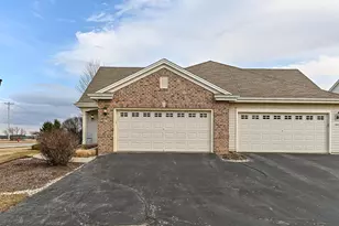 891 Sweetbriar Dr, Elkhorn, WI 53121 - Photo 31