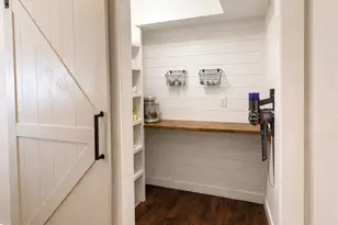 1203 N 14th Ave, West Bend, WI 53090 - Photo 11