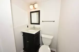 11260 N River Rd, Mequon, WI 53092 - Photo 21