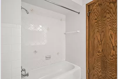 2451 N 115th St, Wauwatosa, WI 53226 - Photo 19