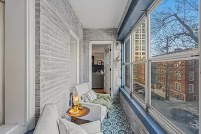 1714 E Kane Pl #L, Milwaukee, WI 53202 - Photo 9