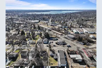 1207  Grant St, Lake Geneva, WI 53147 - Photo 5