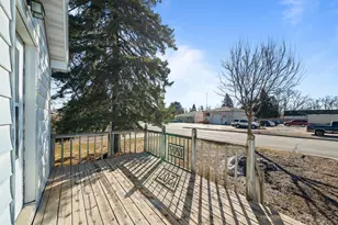 1207 Grant St, Lake Geneva, WI 53147 - Photo 3