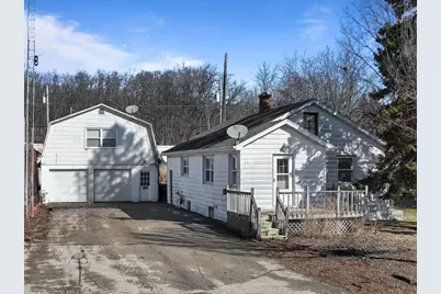 1207  Grant St, Lake Geneva, WI 53147 - Photo 1