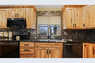 W997  Hammes Rd -, Washington, WI 54614 - Photo 19