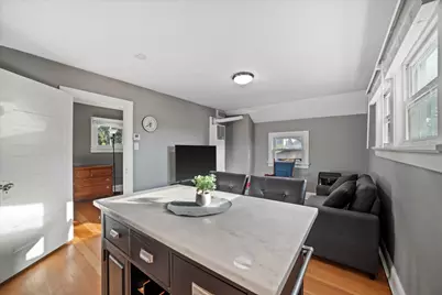 1821 E Oklahoma Ave, Milwaukee, WI 53207 - Photo 23