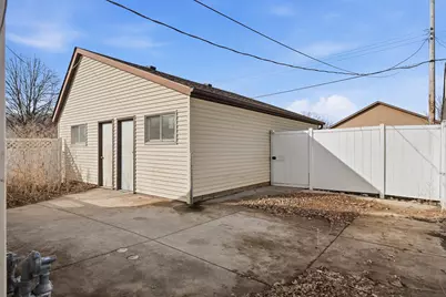 440  7th St, La Crescent, MN 55947 - Photo 25