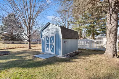 1125 N Claremont Dr, Janesville, WI 53545 - Photo 27