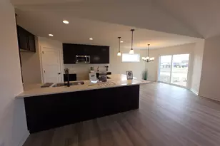 622 Champions Ct, Jefferson, WI 53549 - Photo 11