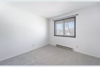 4909  Scotts Way #203, Racine, WI 53402 - Photo 15