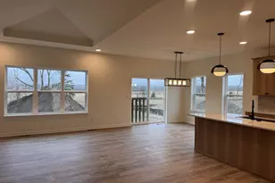 W149N11976 Red Holly Dr, Germantown, WI 53022 - Photo 3