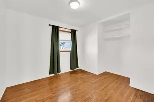 2885 S 102nd St, West Allis, WI 53227 - Photo 9