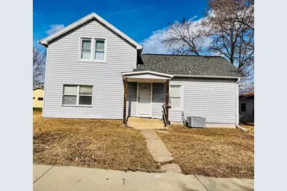 305 W Foster St, Tomah, WI 54660 - Photo 1