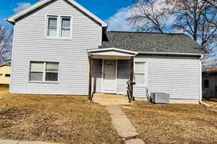 305 W Foster St, Tomah, WI 54660 - Photo 1